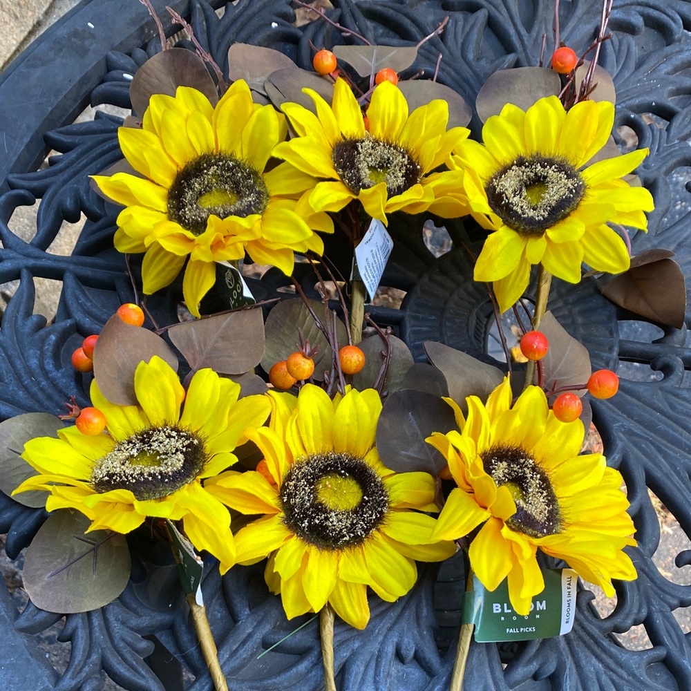 Bloom Room Fall Sunflower and berry Picks